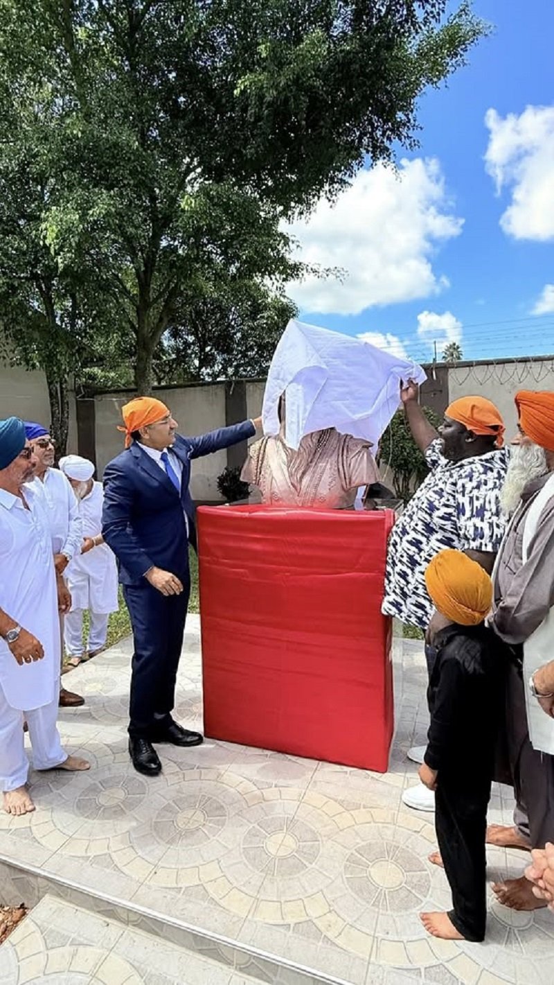 Unveiling of the bust of Maharaja Ranjit Singh in Blantyre, 19 April 2026